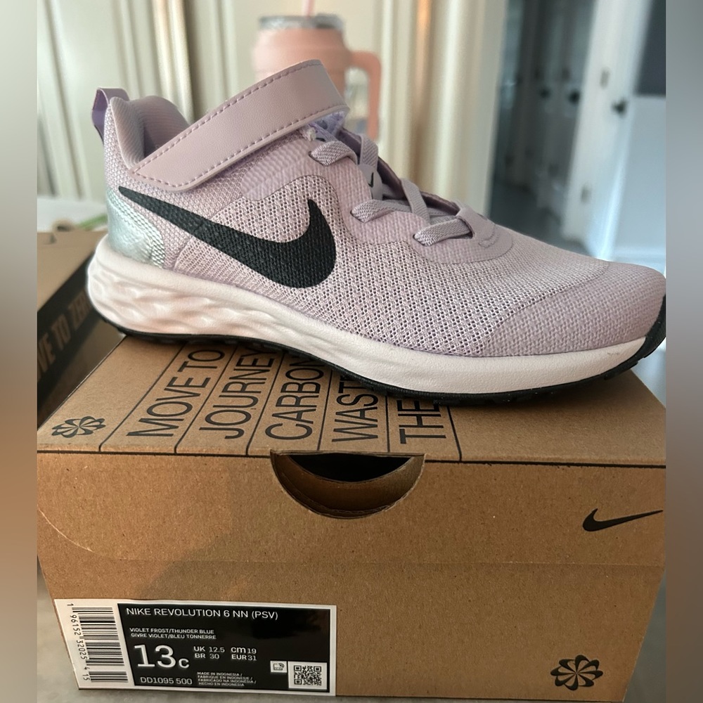 Nike Revolution 6 Little Kids' Shoes - NEW IN BOX